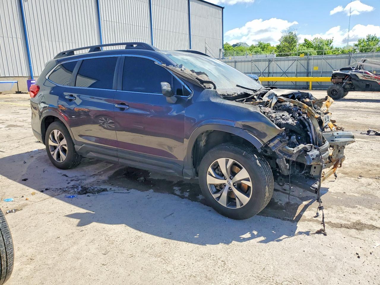 2023 Subaru Ascent Premium - Image 4