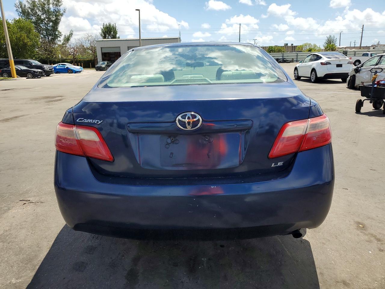2008 Toyota Camry Le - Image 6