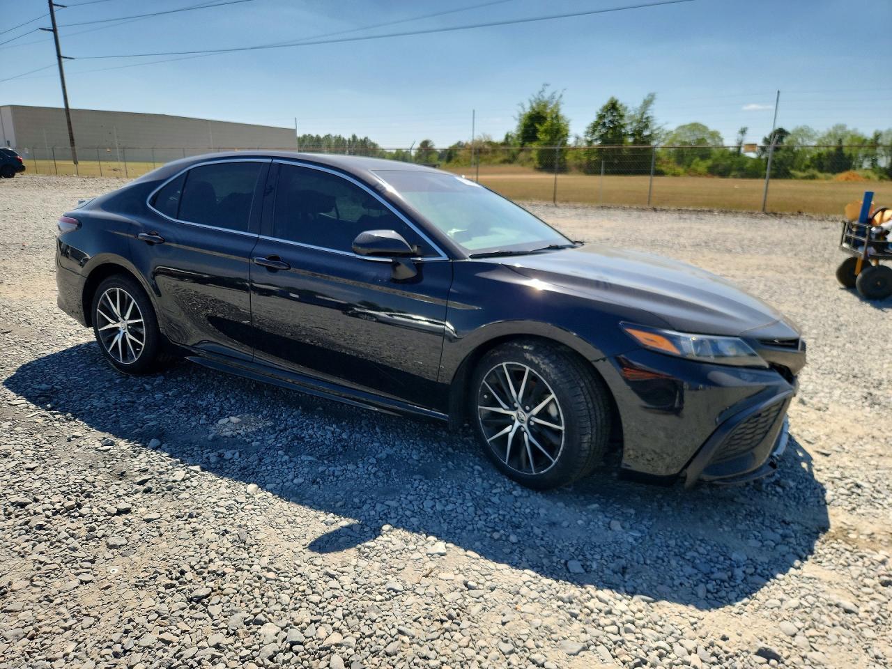 2023 Toyota Camry Se - Image 4