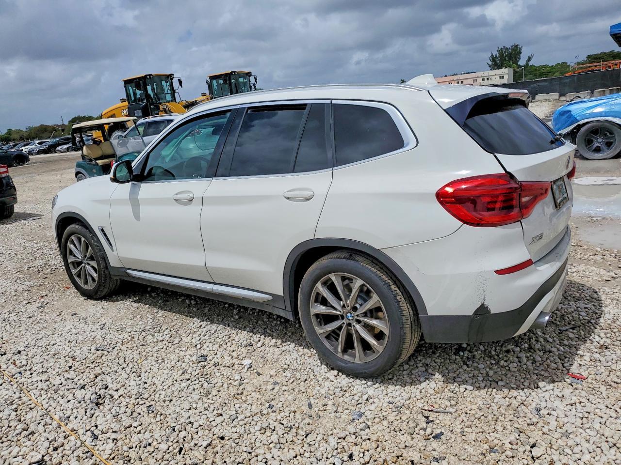 2019 BMW X3 Sdrive30I - Фото 2