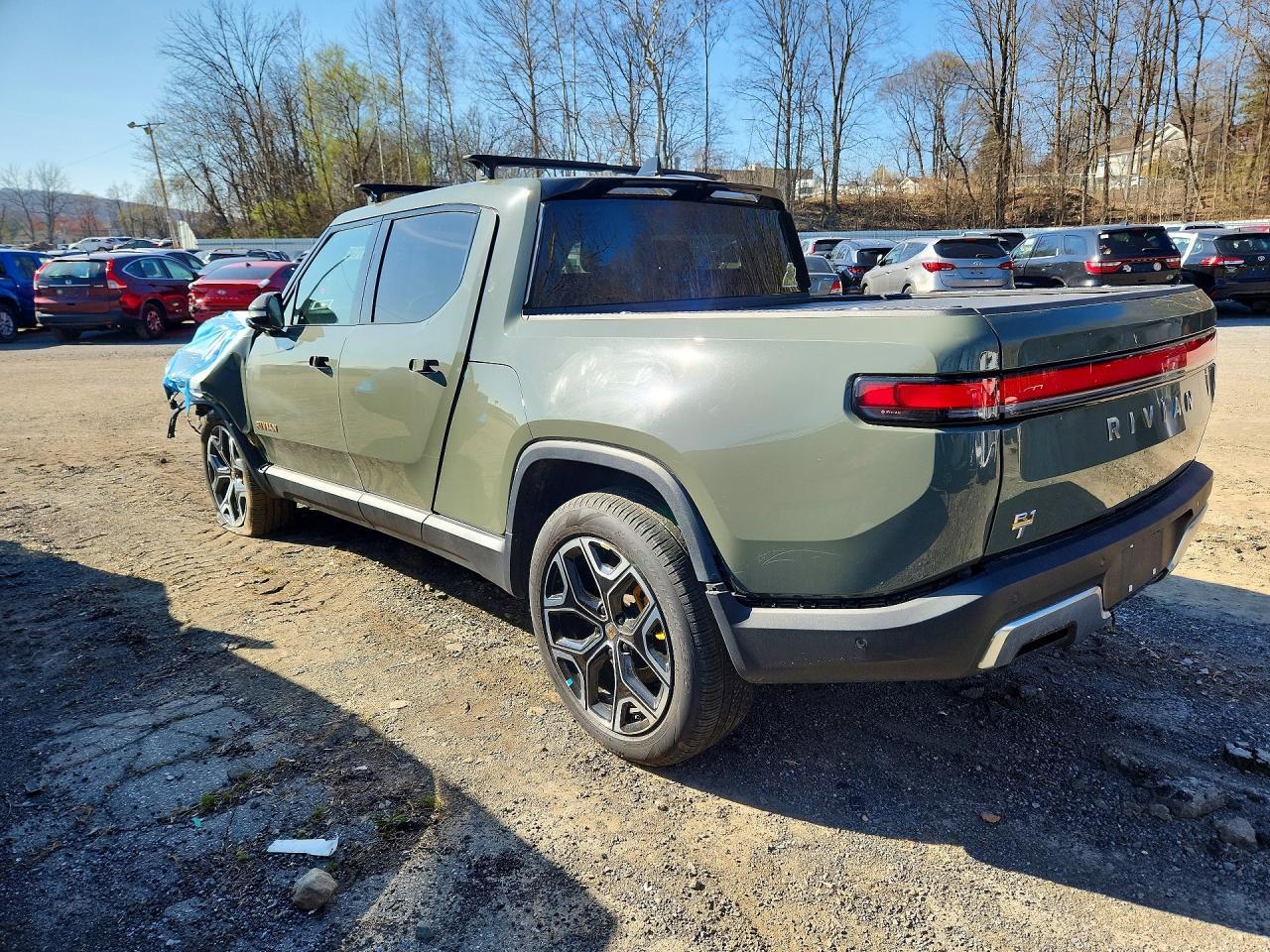 2022 Rivian R1T Launch Edition - Фото 2