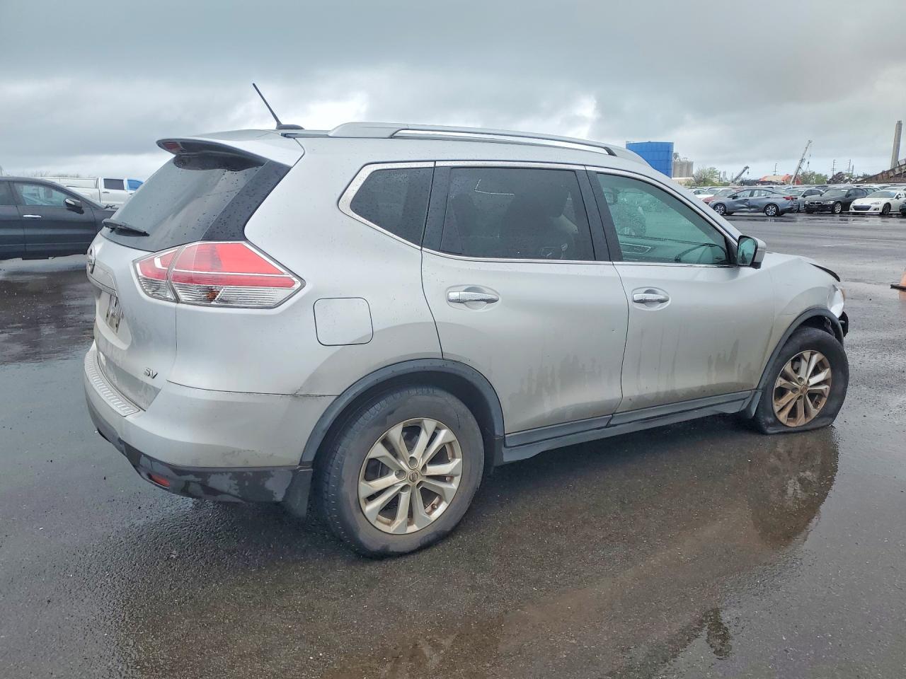 2015 Nissan Rogue Sv - Фото 3