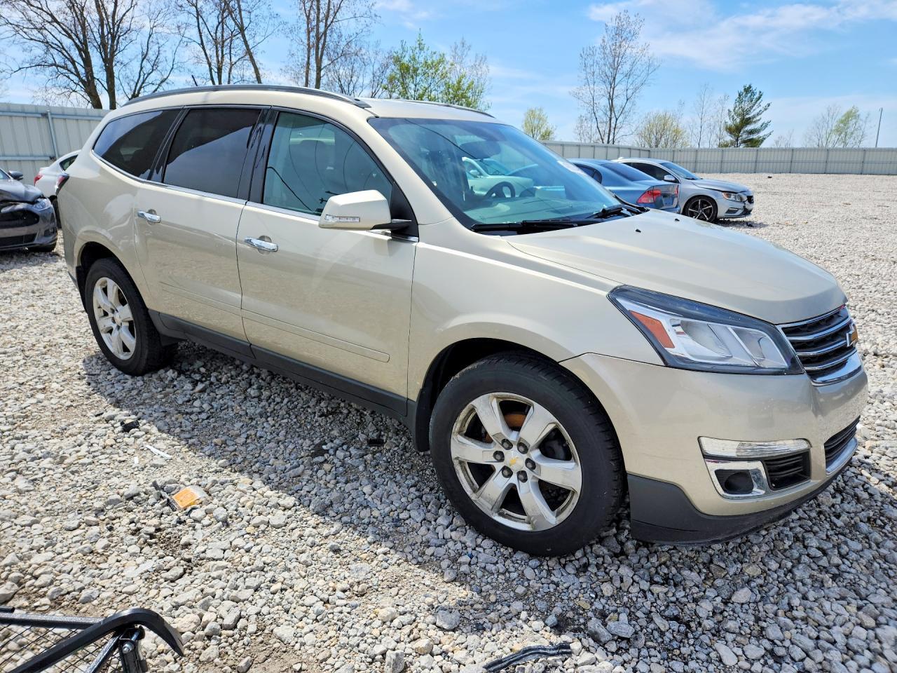 2016 Chevrolet Traverse Lt - Фото 4