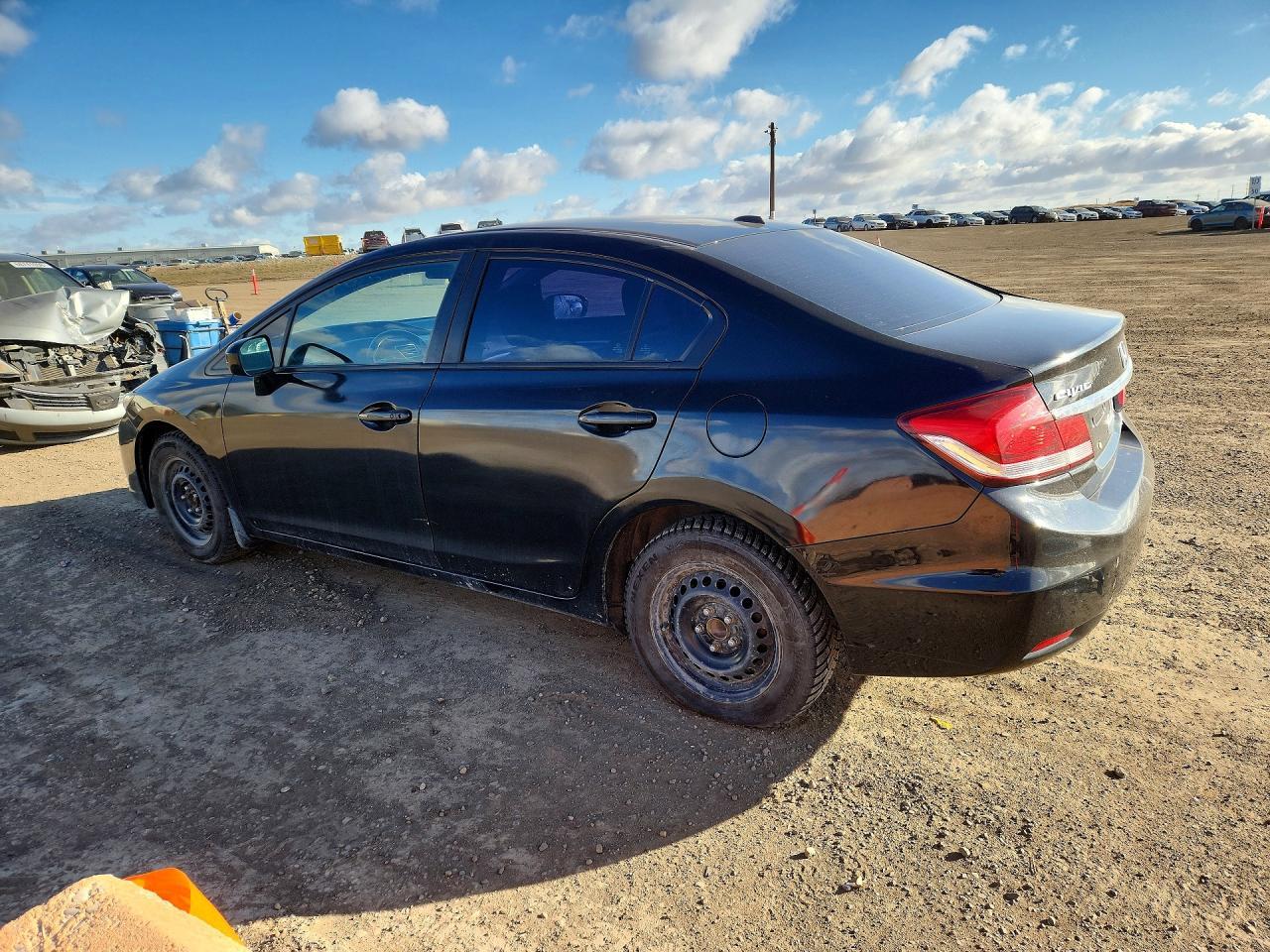 2014 Honda Civic Touring - Image 2