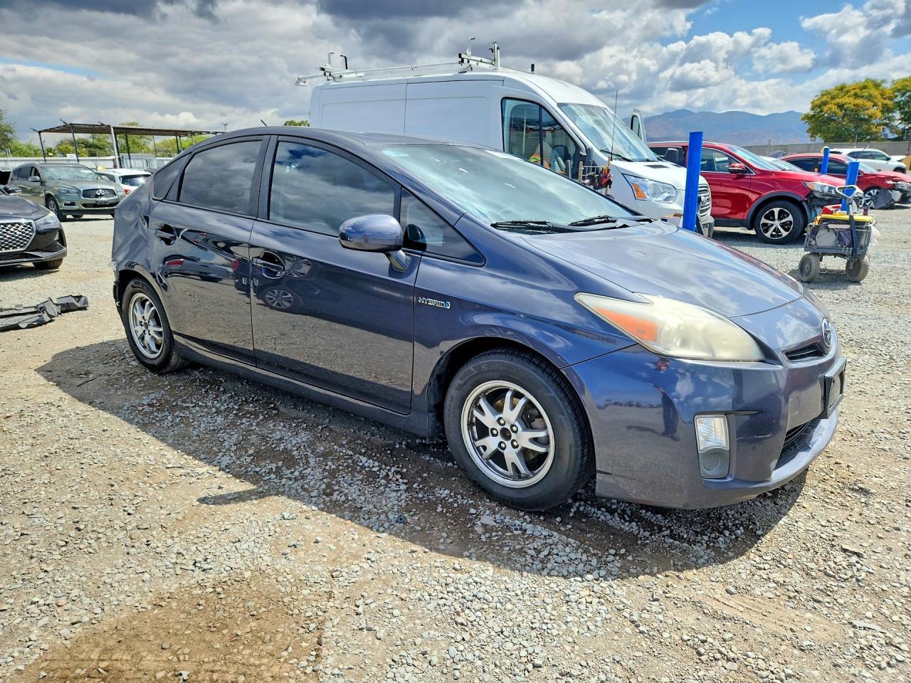 2010 Toyota Prius Iii - Фото 4