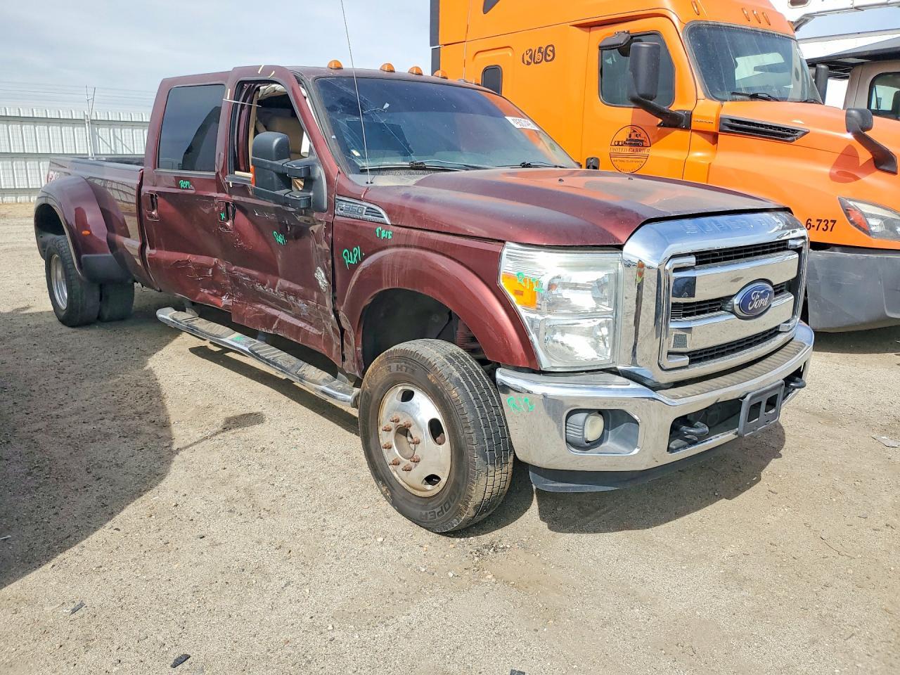 2016 Ford F350 Super Duty - Фото 4