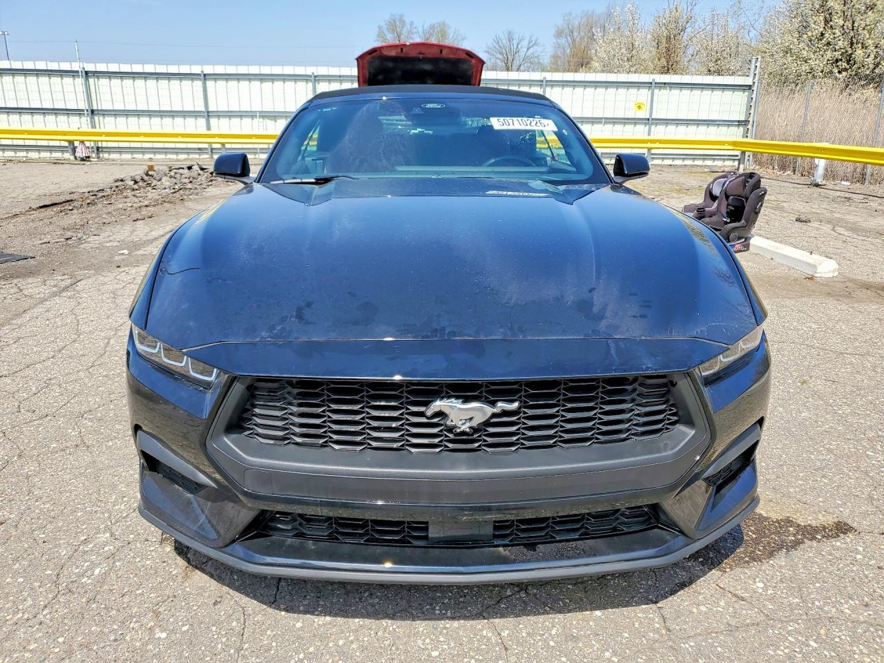 2025 Ford Mustang - Фото 5