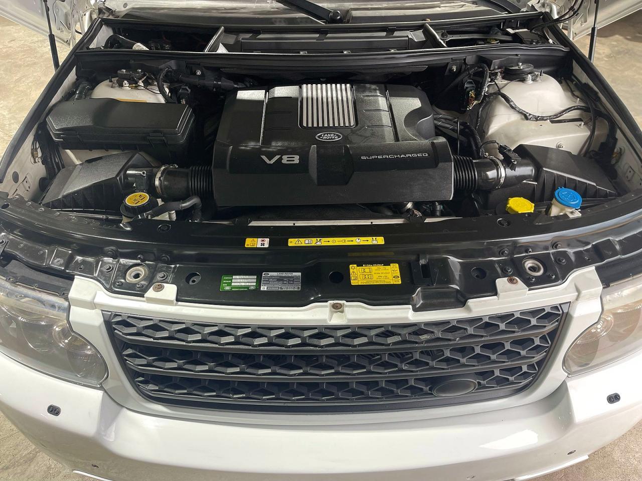 2011 Land Rover Range Rover Hse Luxury - Image 7