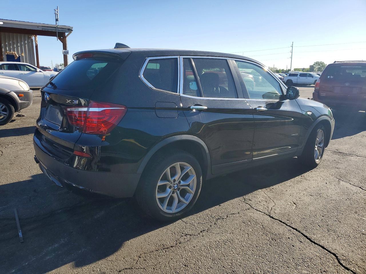 2013 BMW X3 xDrive28I - Фото 3