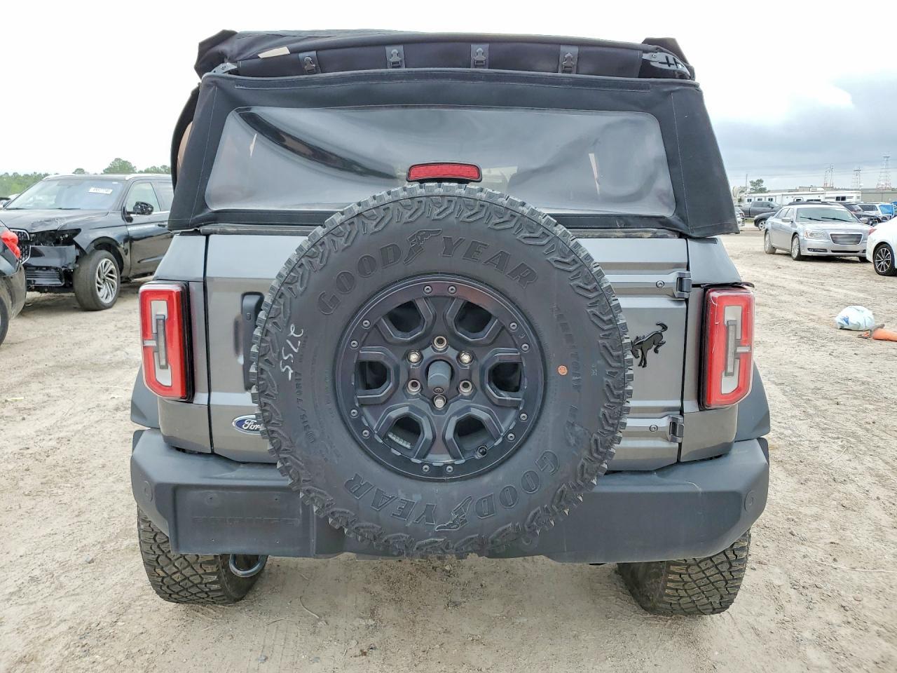 2024 Ford Bronco Wildtrak - Image 6
