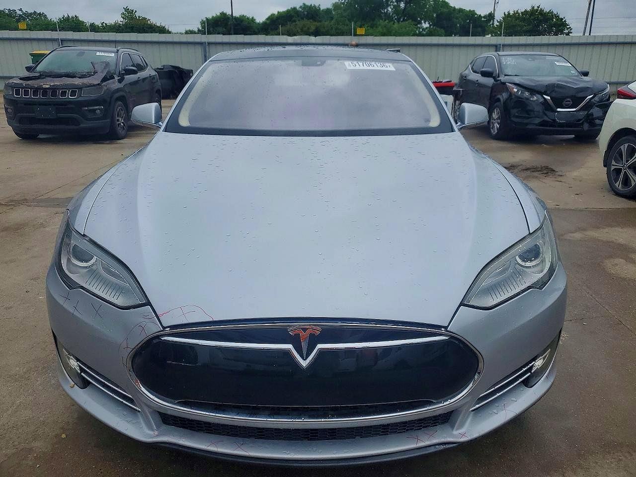 2013 Tesla Model S - Image 5