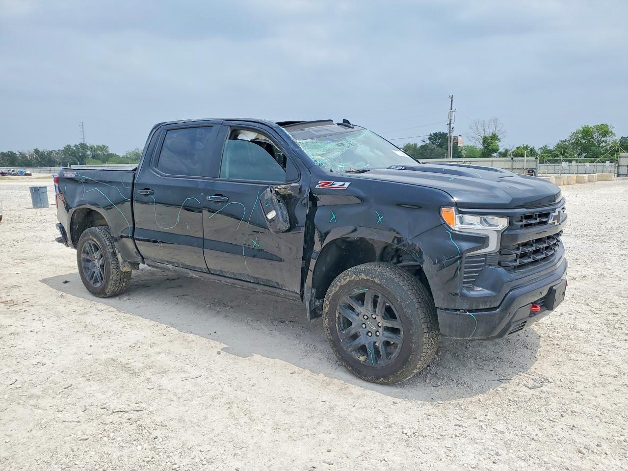 2026 Chevrolet Silverado - Фото 4