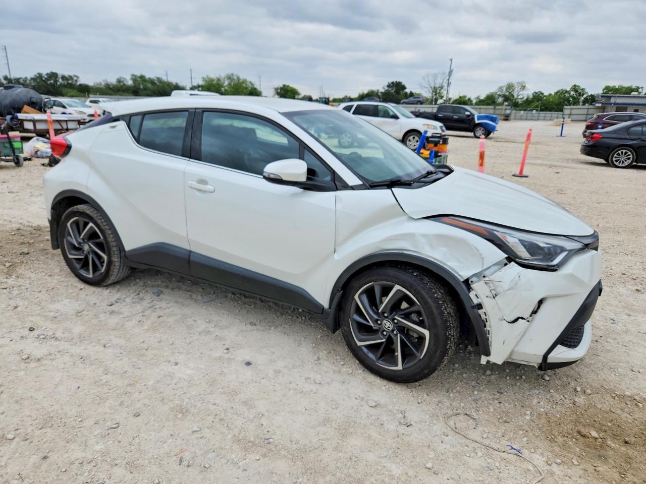 2021 Toyota C-Hr Limited - Image 4