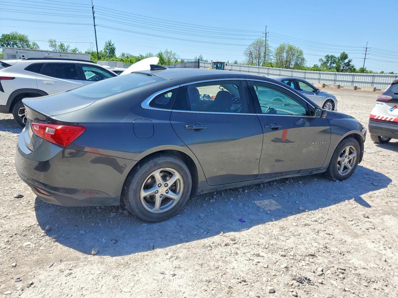 2018 Chevrolet Malibu Ls - Фото 3