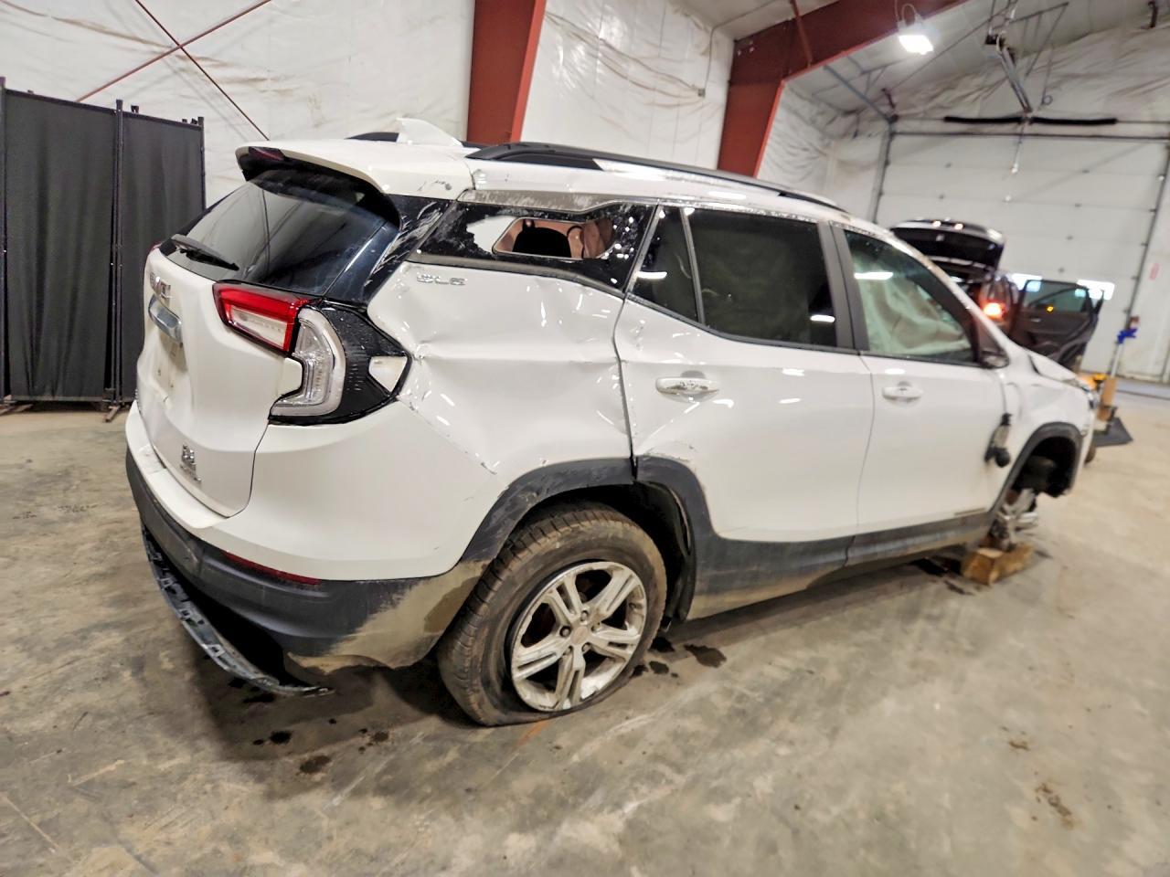 2022 GMC Terrain Sle - Фото 3