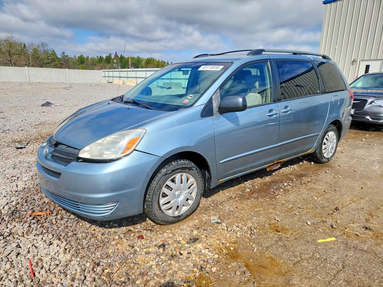 2005 Toyota Sienna Le 7 Passenger