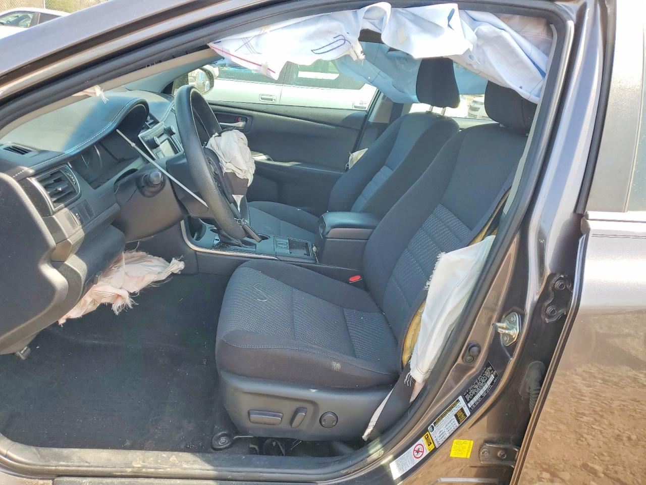 2015 Toyota Camry Hybrid Le - Фото 7
