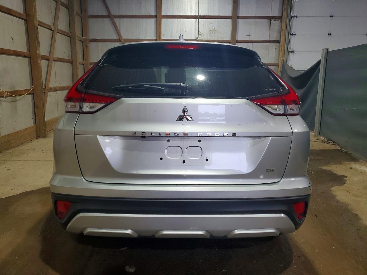 2023 Mitsubishi Eclipse Cross Se - Image 6