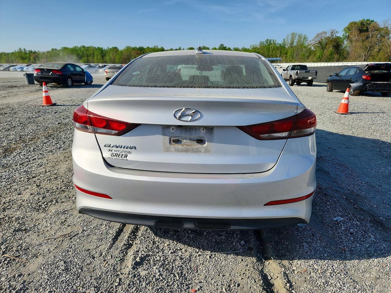 2017 Hyundai Elantra Value Edition - Image 6