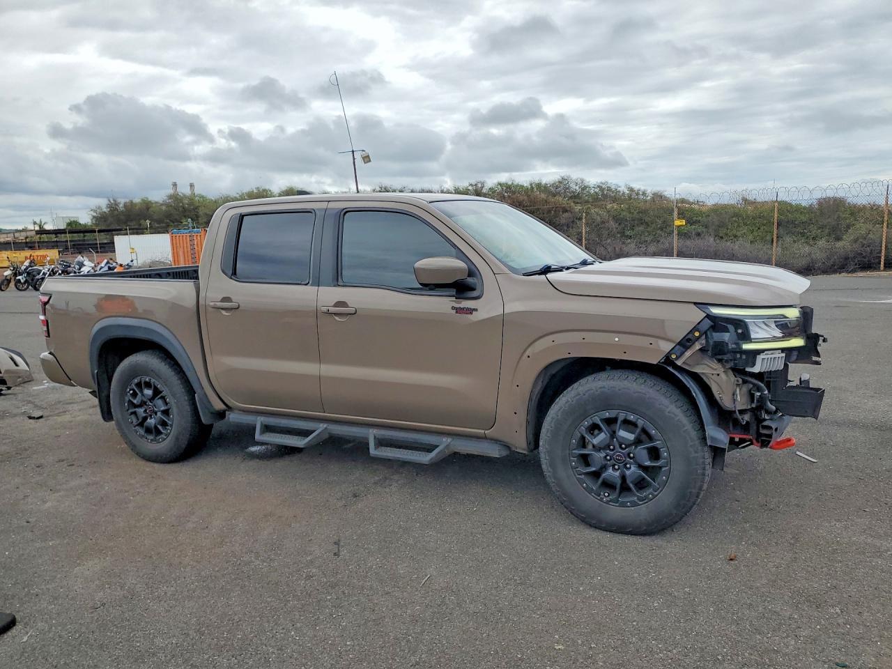 2022 Nissan Frontier Pro-X - Image 4