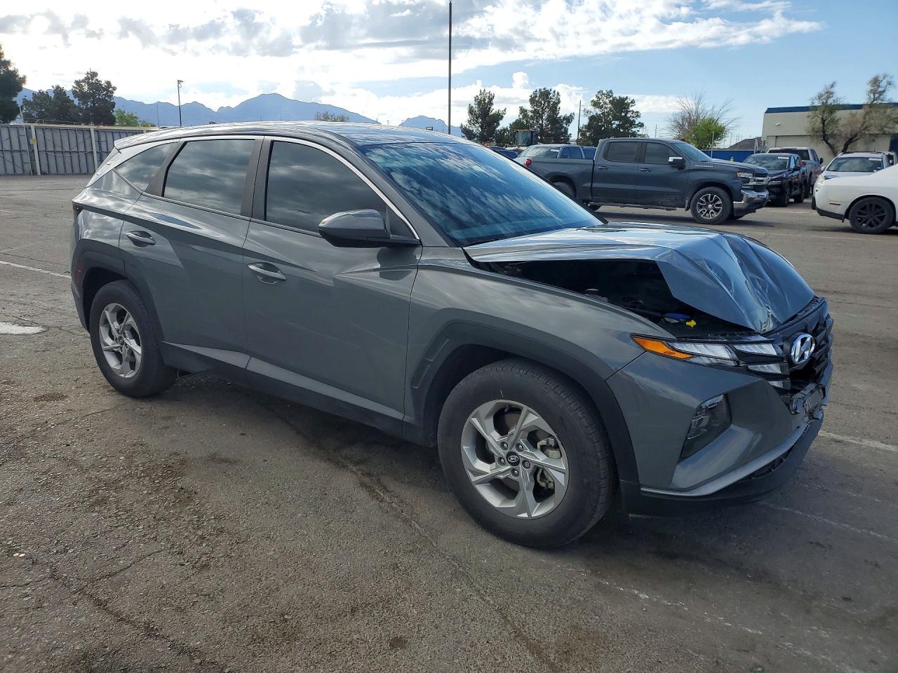 2024 Hyundai Tucson Se - Image 4