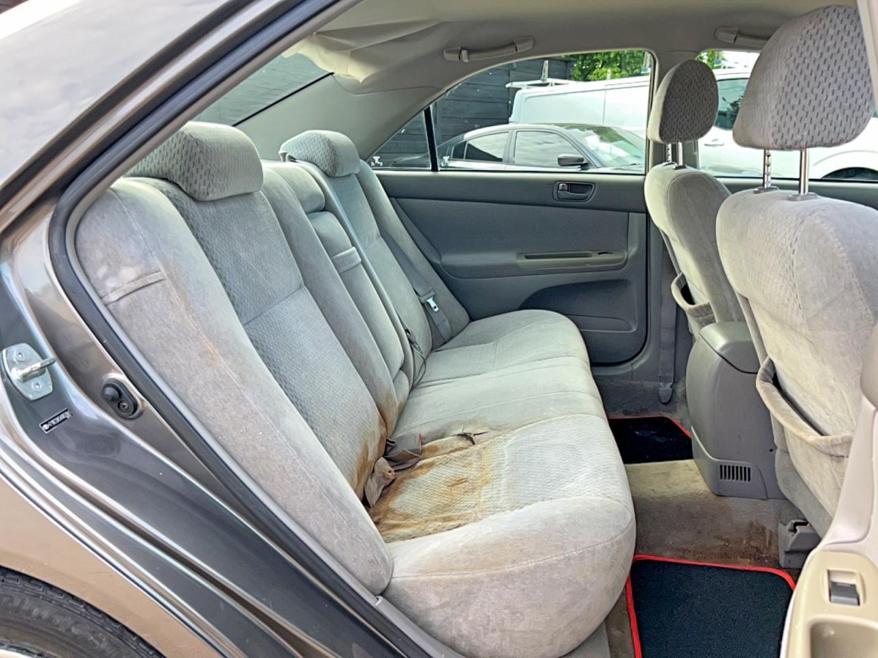 2004 Toyota Camry Le - Фото 6