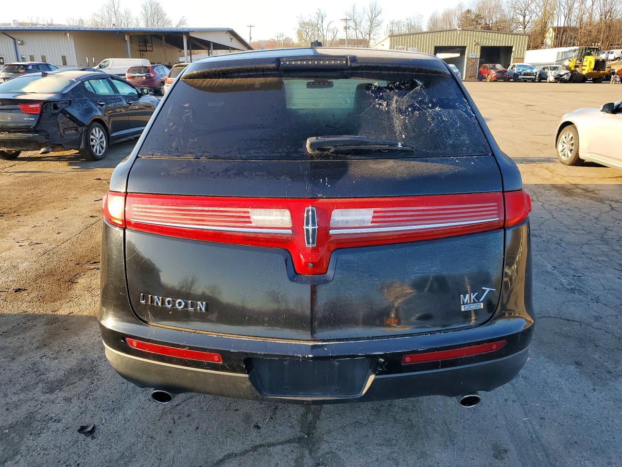 2016 Lincoln Mkt - Фото 6