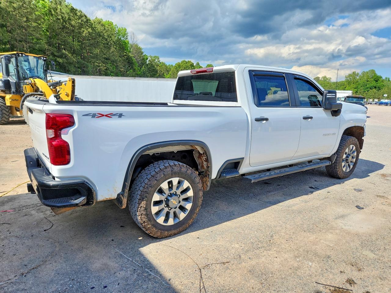 2024 Chevrolet Silverado K2500 Custom - Фото 3