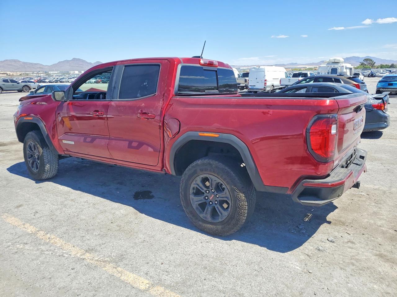 2025 GMC Canyon Elevation - Image 2