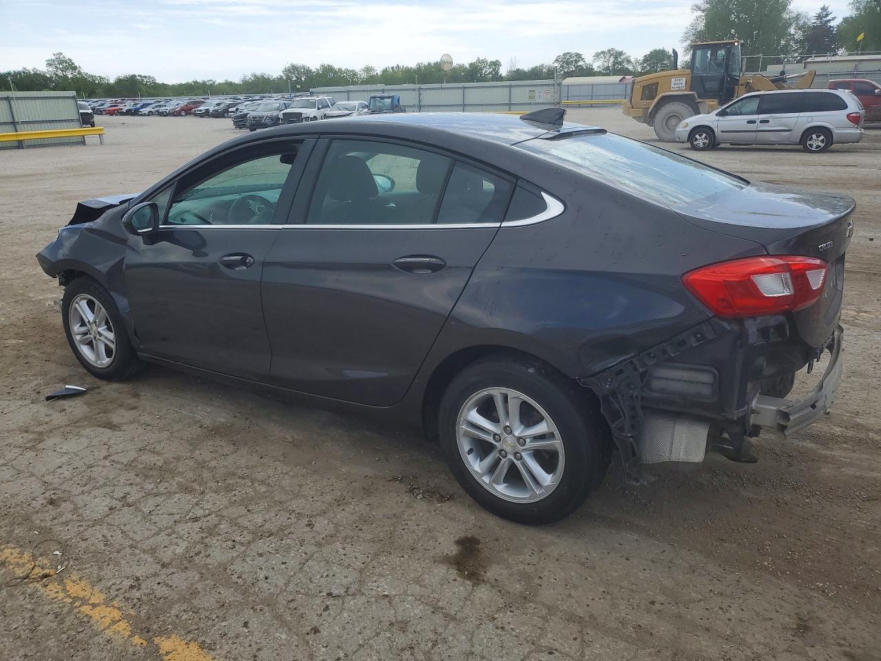 2016 Chevrolet Cruze Lt - Фото 2