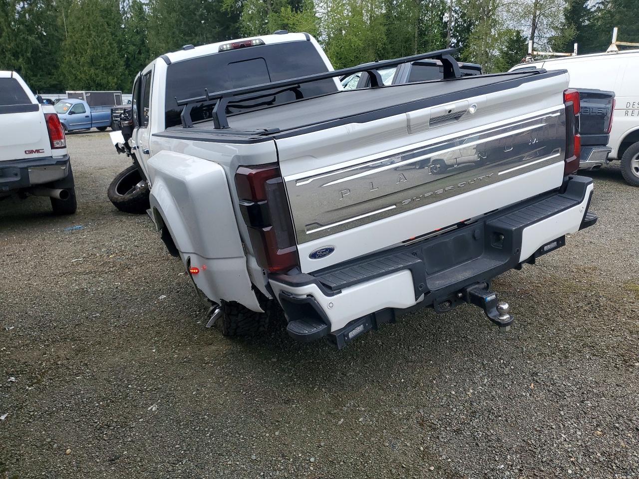 2024 Ford F350 Super Duty - Image 2