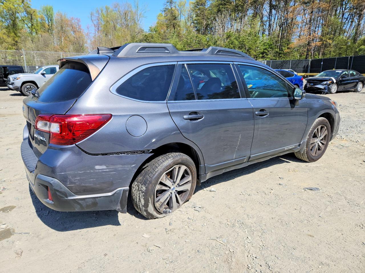 2018 Subaru Outback 2.5I Limited - Фото 3