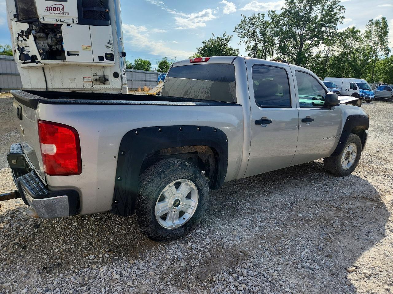 2008 Chevrolet Silverado K1500 - Фото 3