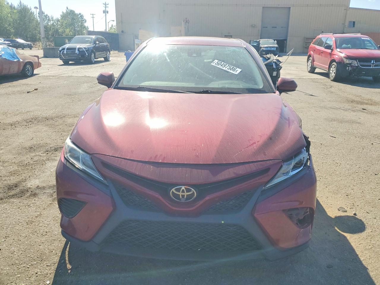 2018 Toyota Camry Se - Фото 5
