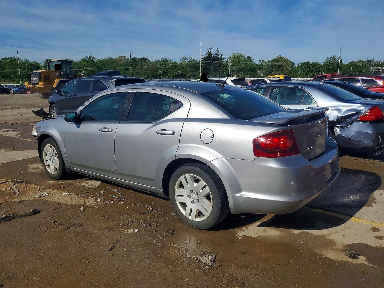 2014 Dodge Avenger Se - Фото 2