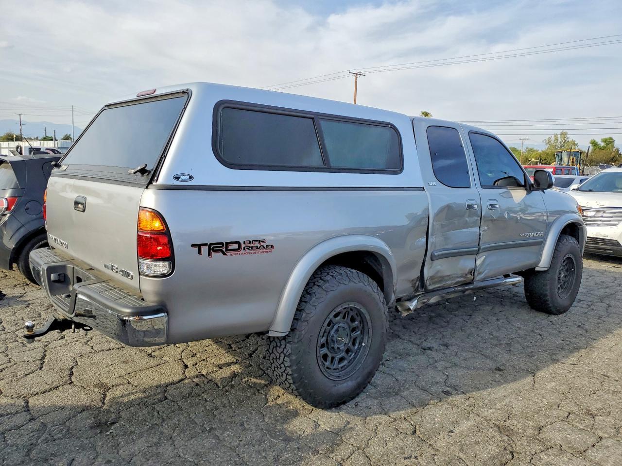 2004 Toyota Tundra Sr5 - Фото 3