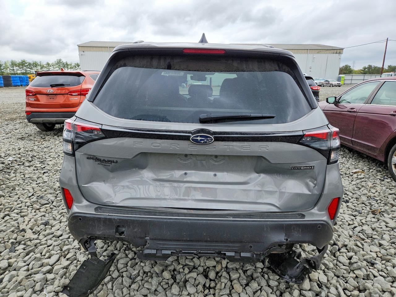 2025 Subaru Forester Touring - Фото 6