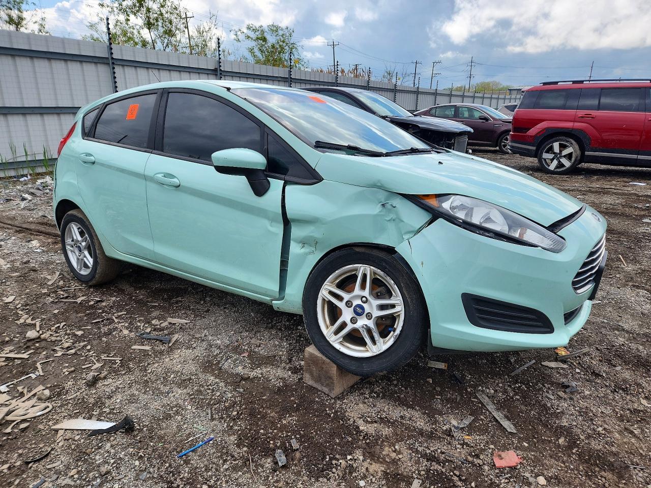 2017 Ford Fiesta Se - Image 4