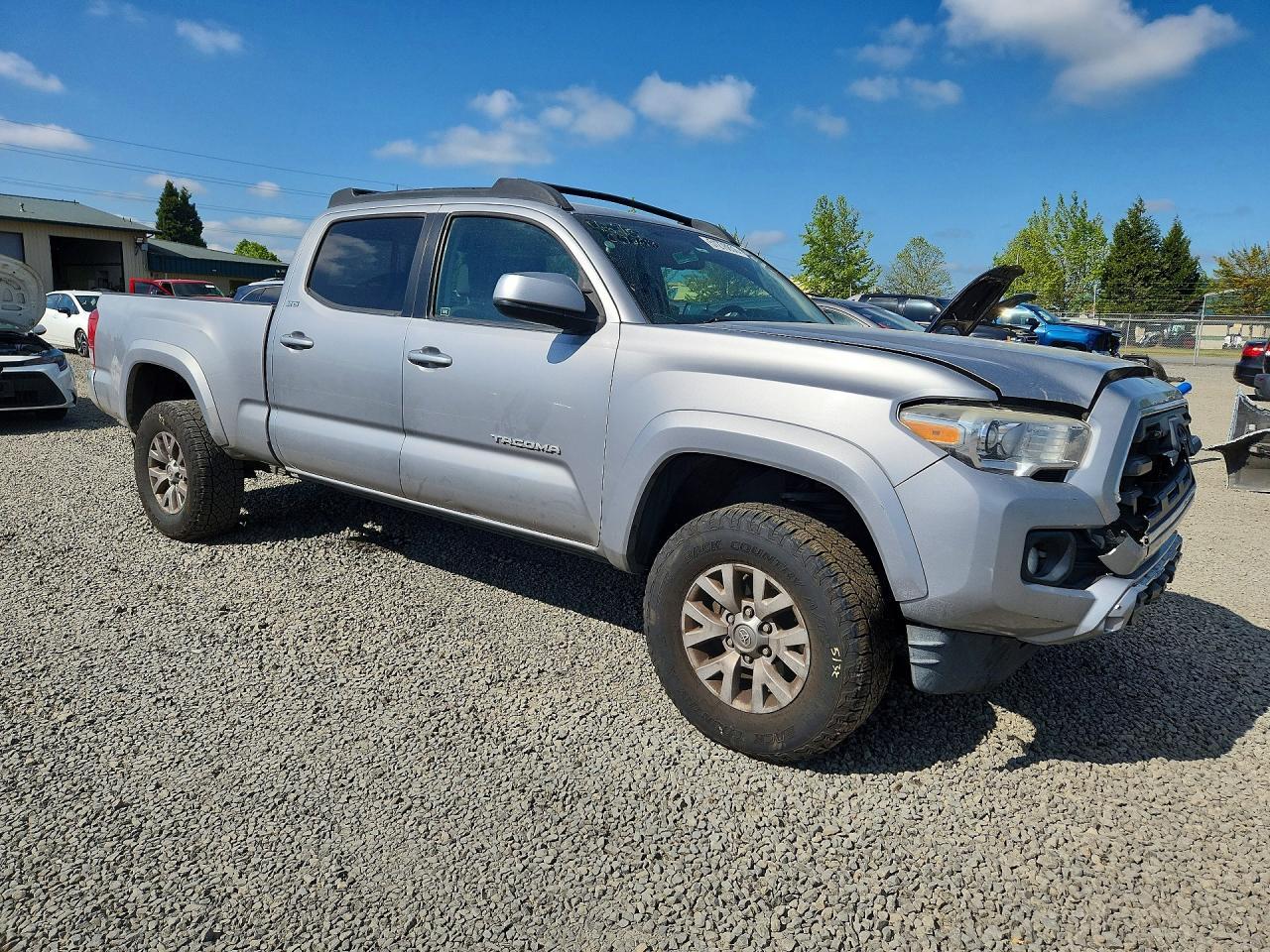 2016 Toyota Tacoma Sr5 V6 - Image 4