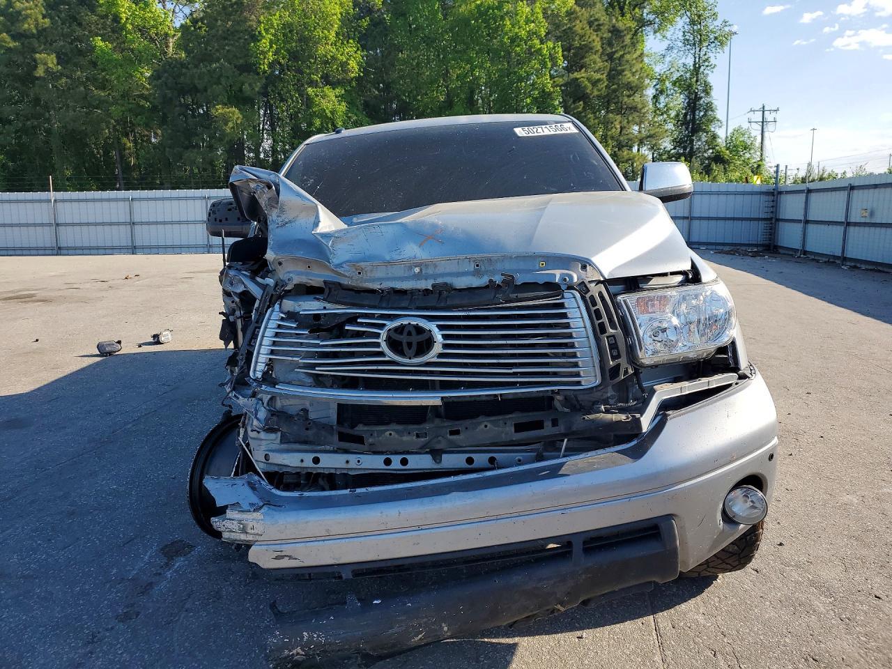 2011 Toyota Tundra Crewmax Limited - Image 5