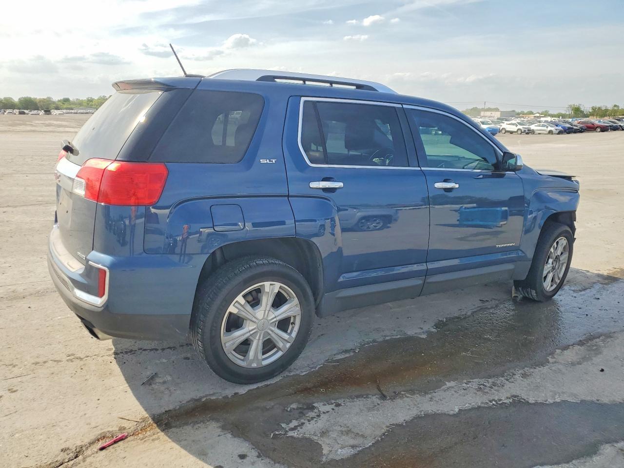 2017 GMC Terrain Slt - Image 3