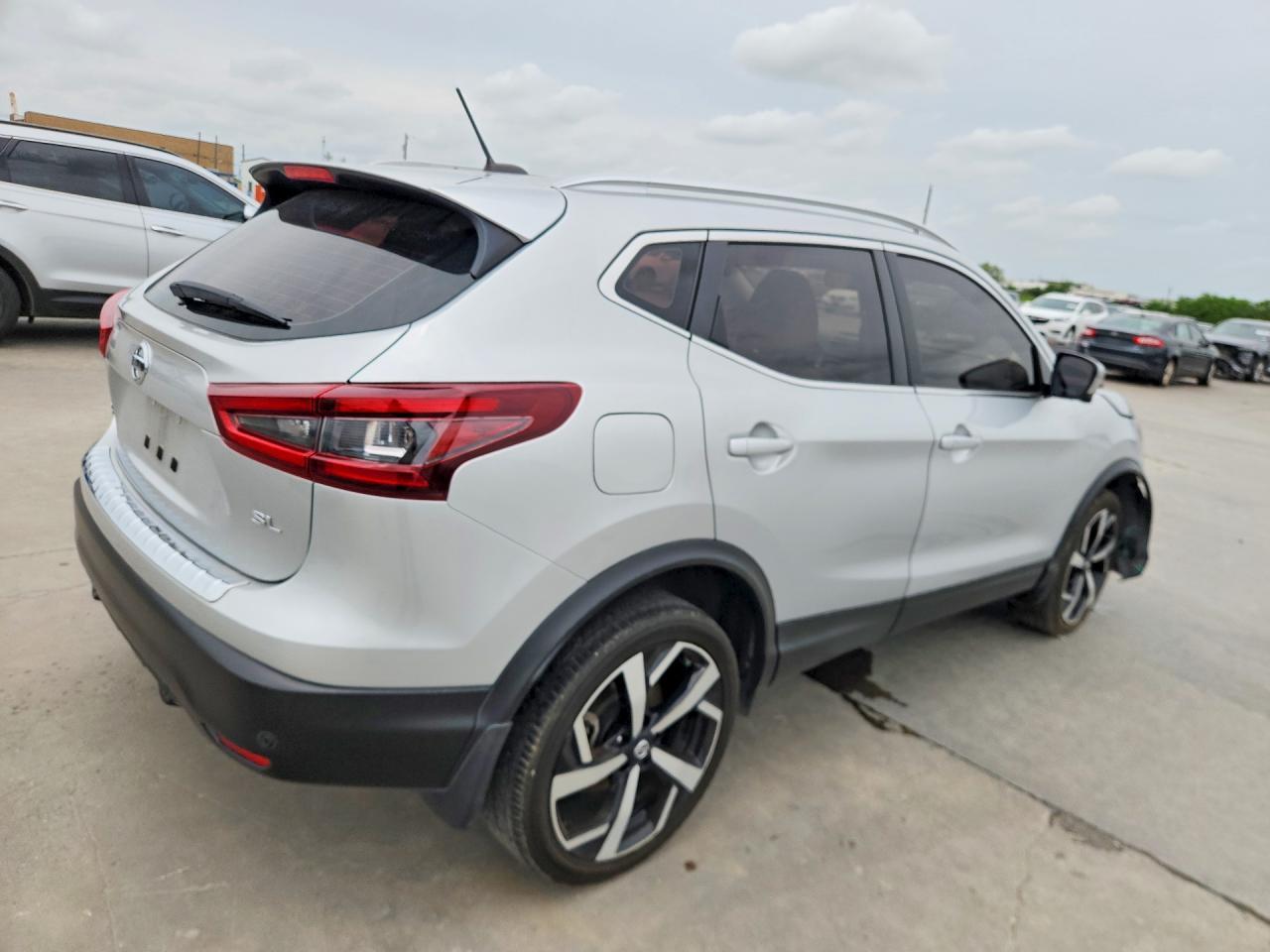 2020 Nissan Rogue Sport Sl - Фото 3
