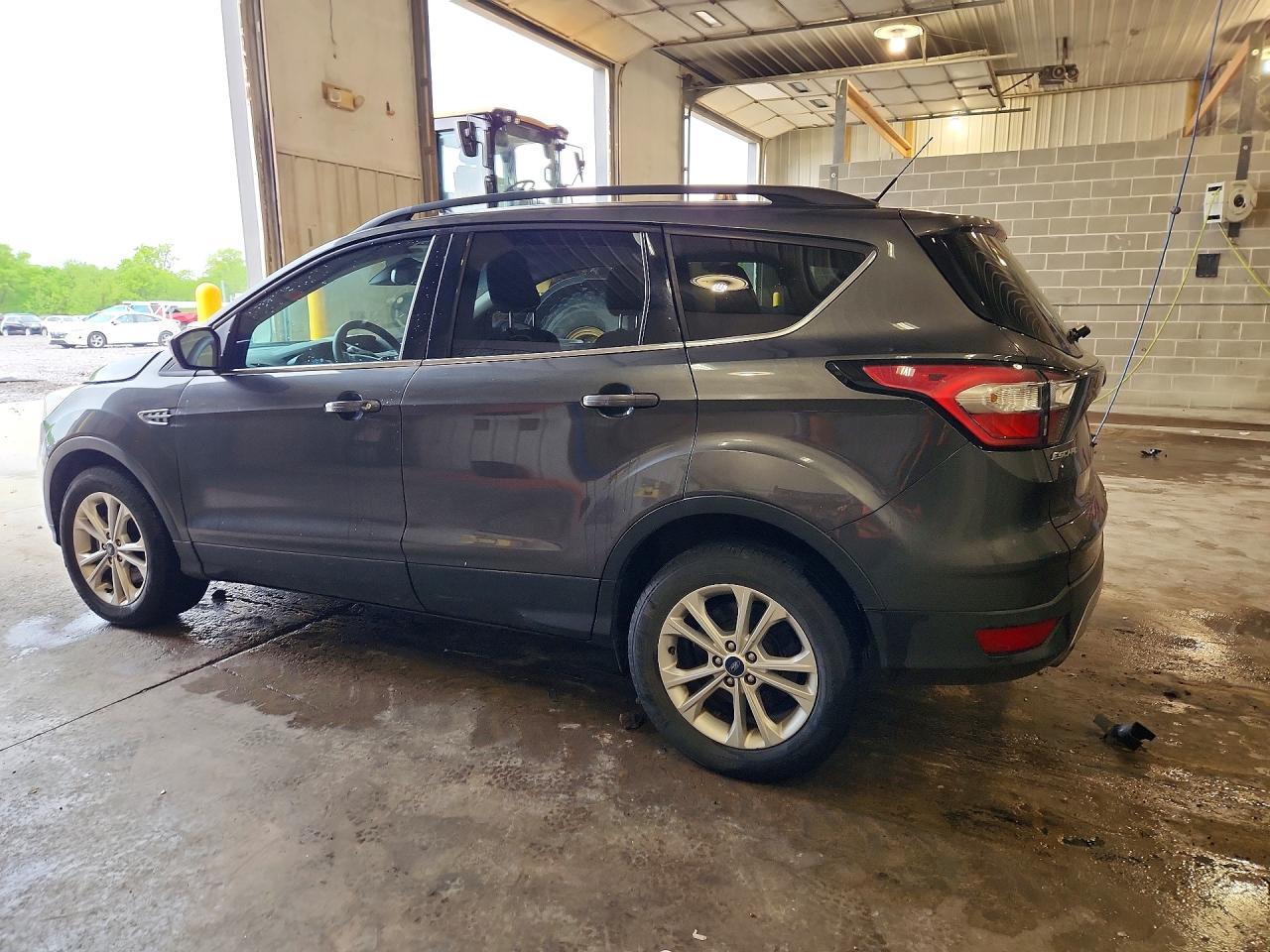 2018 Ford Escape Se - Image 2