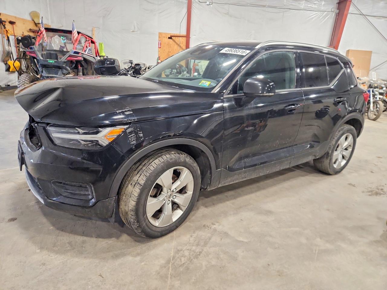 2020 Volvo Xc40 T5 Momentum