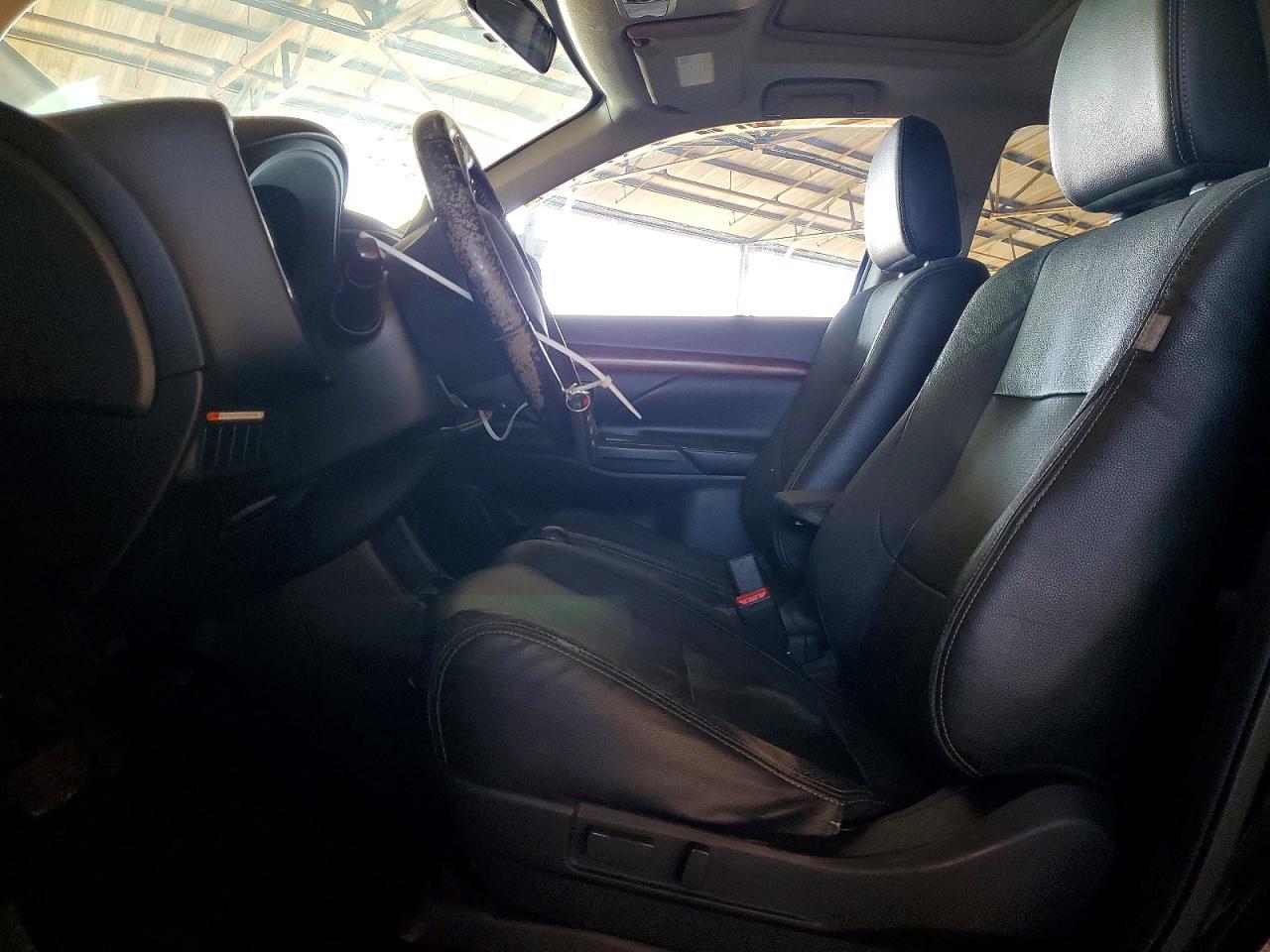 2015 Mitsubishi Outlander Se - Фото 7