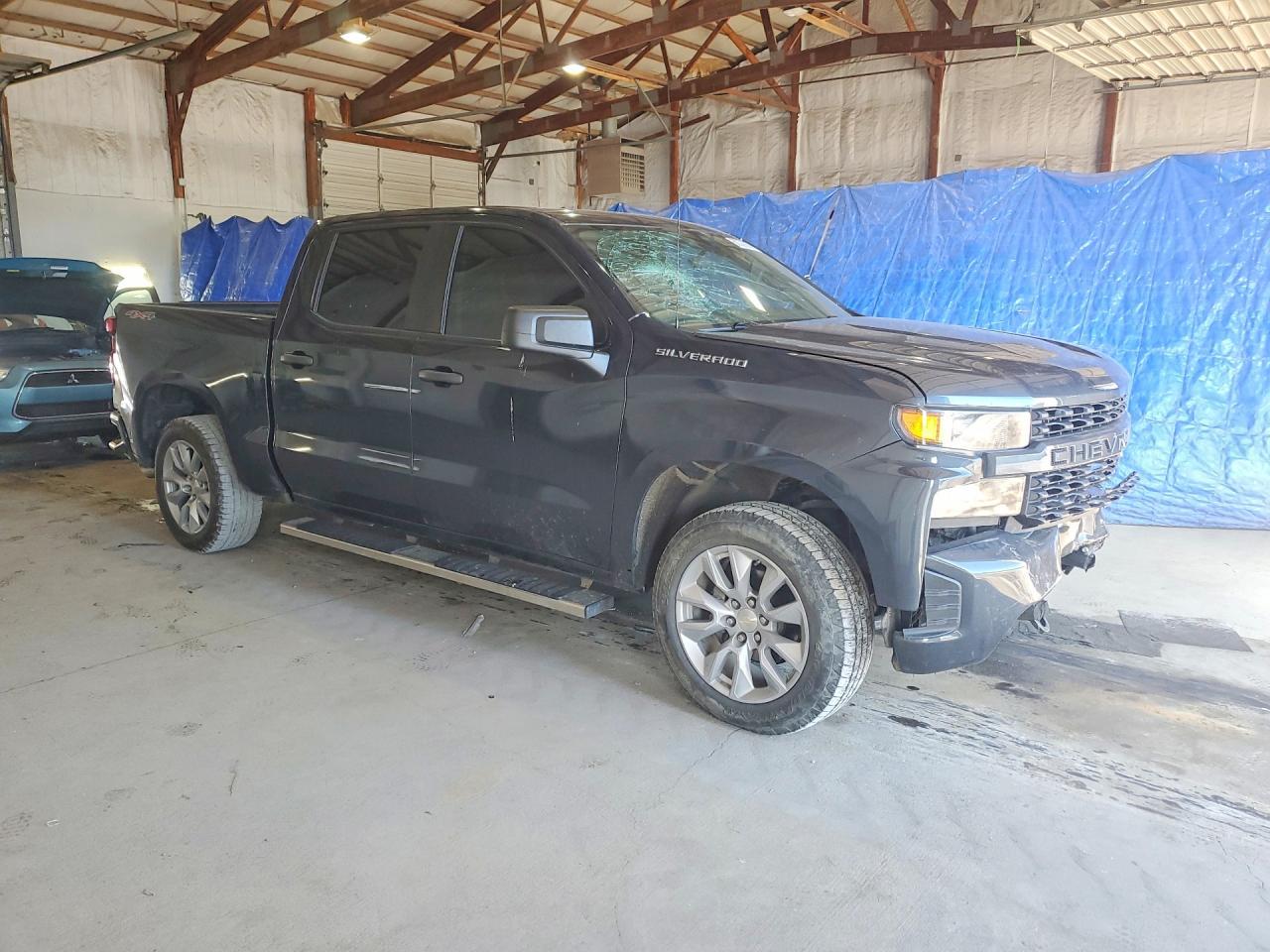 2019 Chevrolet Silverado K1500 Custom - Image 4