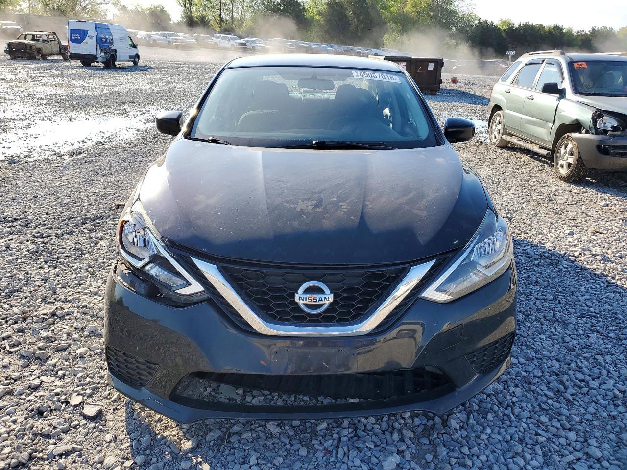 2017 Nissan Sentra S - Фото 5