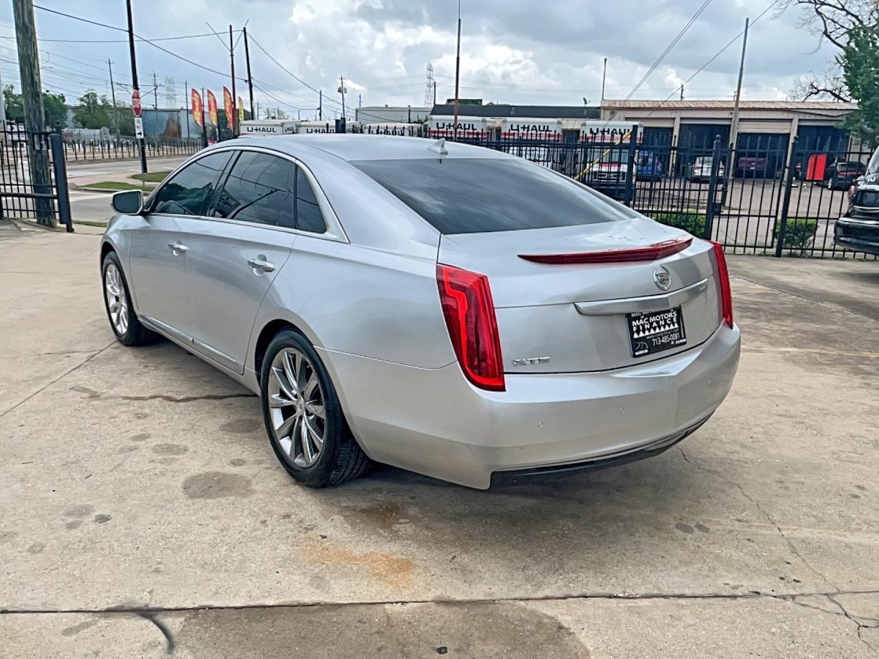 2014 Cadillac Xts - Image 3