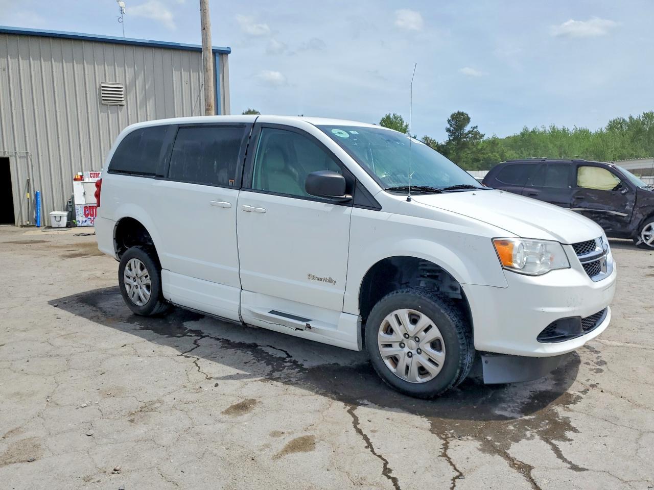 2018 Dodge Grand Caravan Se - Фото 4