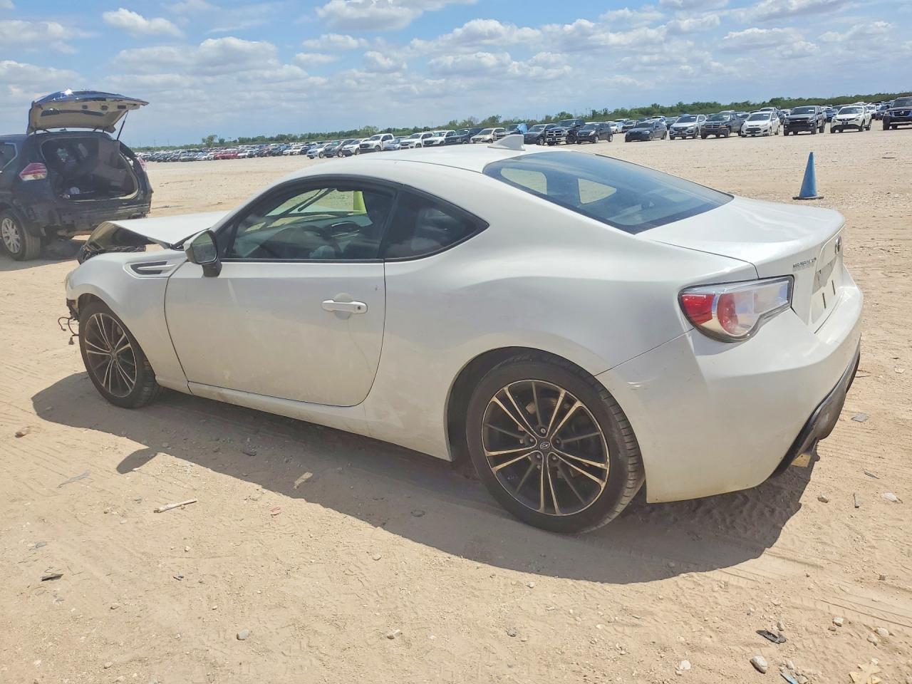 2015 Subaru Brz 2.0 Premium - Image 2